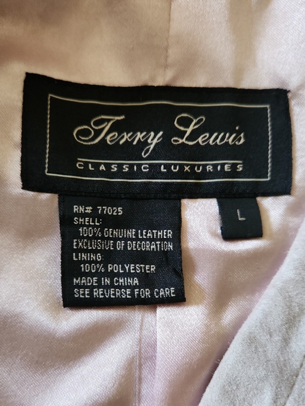 Real Suede Vest In Powder Pink - Picture 4 of 7